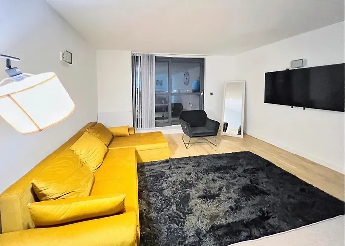 Modern Duplex Apartment City Centre Manchester